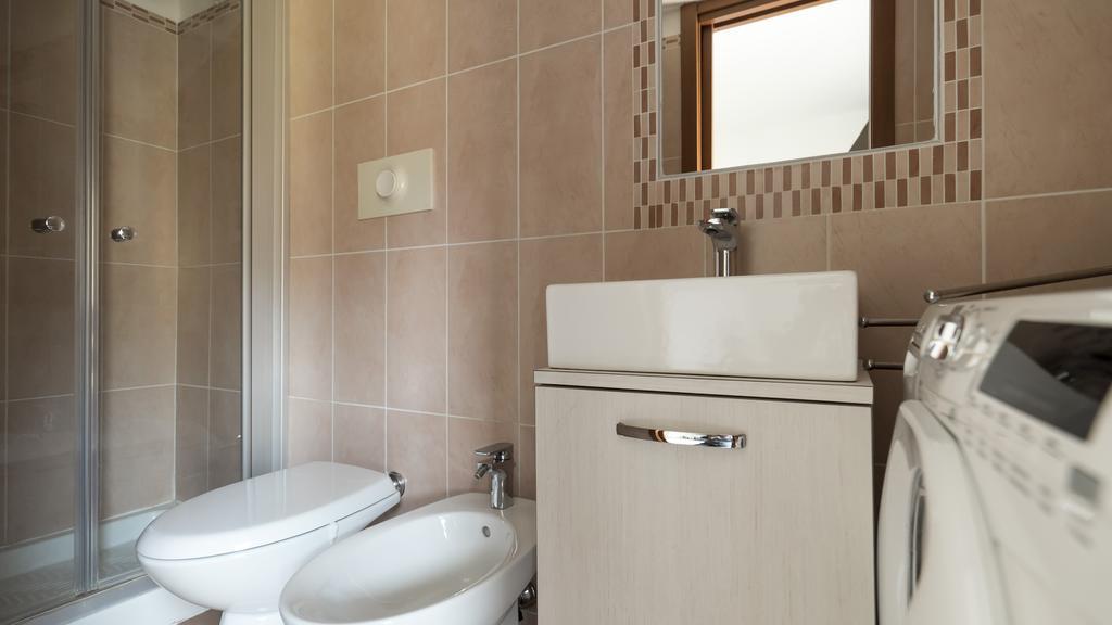 Italianway-Bligny 39 Apartment Milan Bagian luar foto